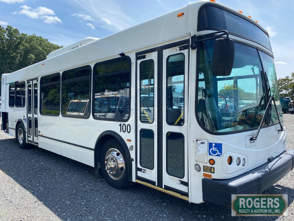 2015 EL DORADO NATIONAL Bus