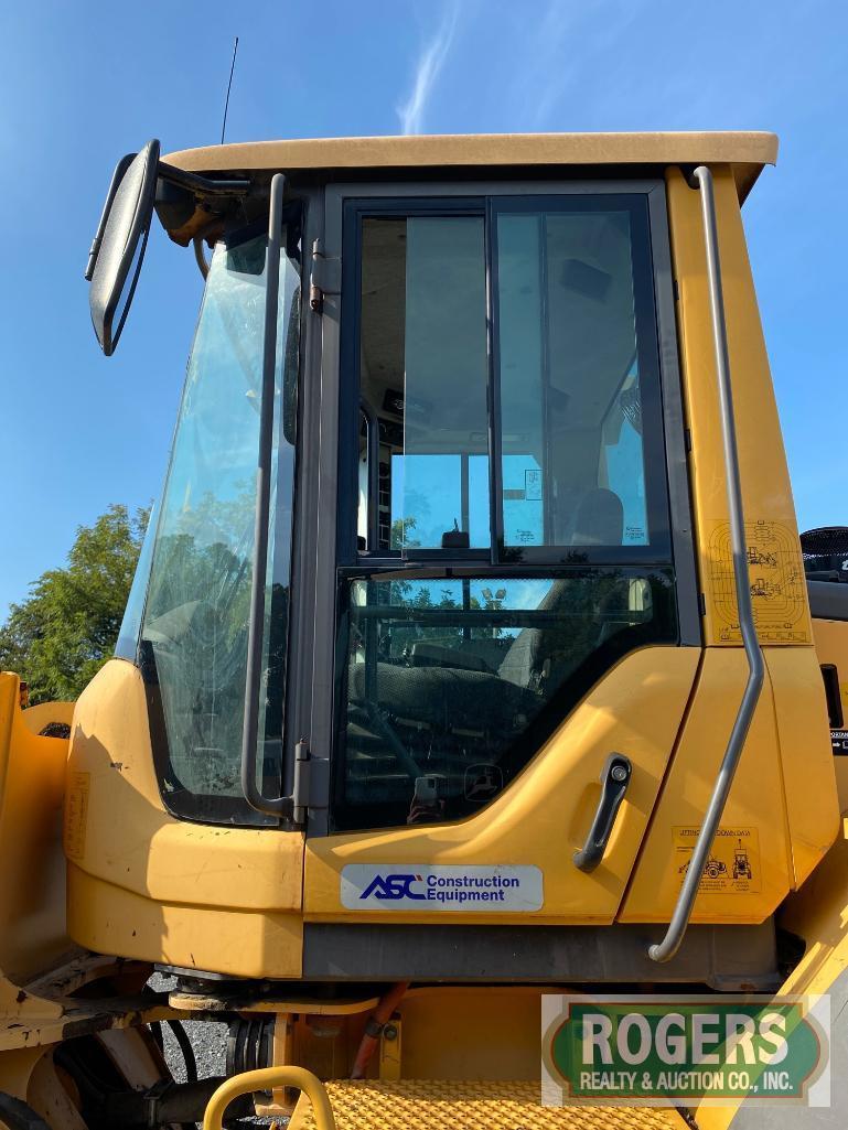 2011 VOLVO L70F WHEEL LOADER