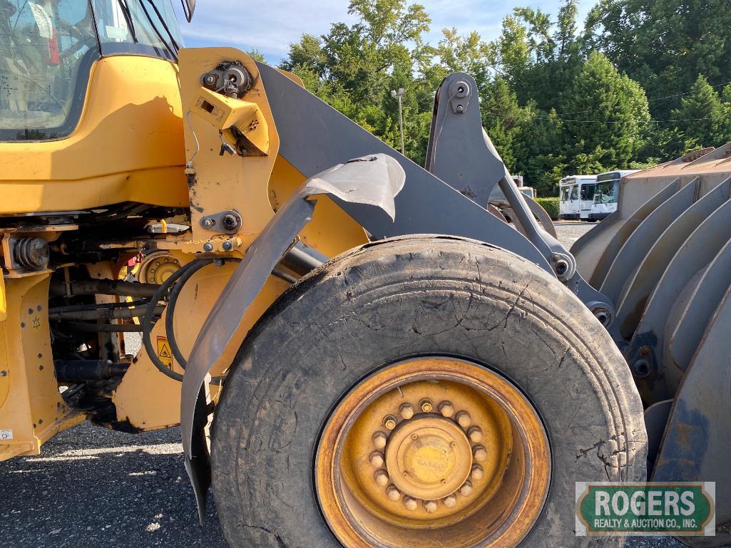 2011 VOLVO L70F WHEEL LOADER