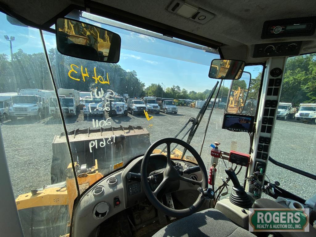 2011 VOLVO L70F WHEEL LOADER