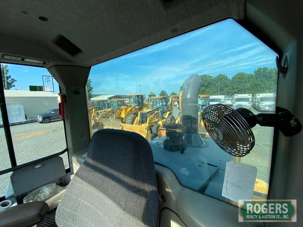 2011 VOLVO L70F WHEEL LOADER
