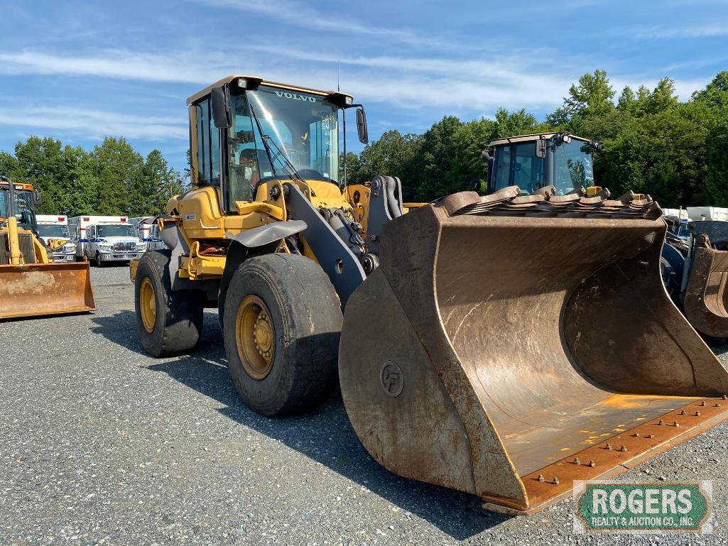 2011 VOLVO L70F WHEEL LOADER