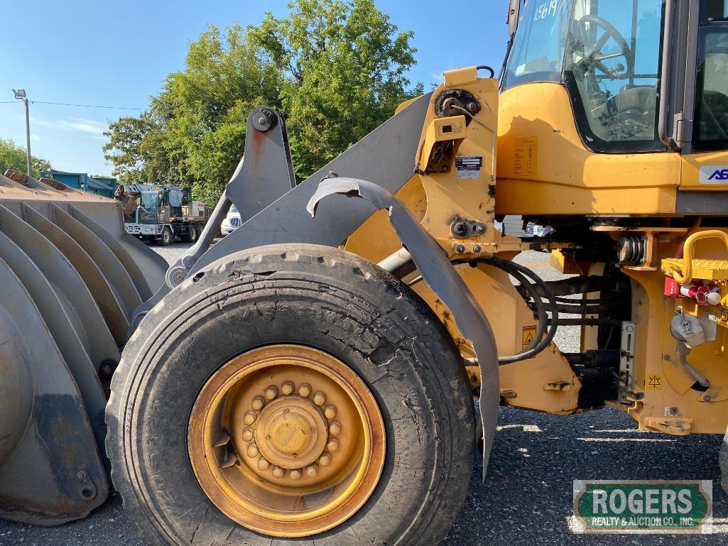 2011 VOLVO L70F WHEEL LOADER