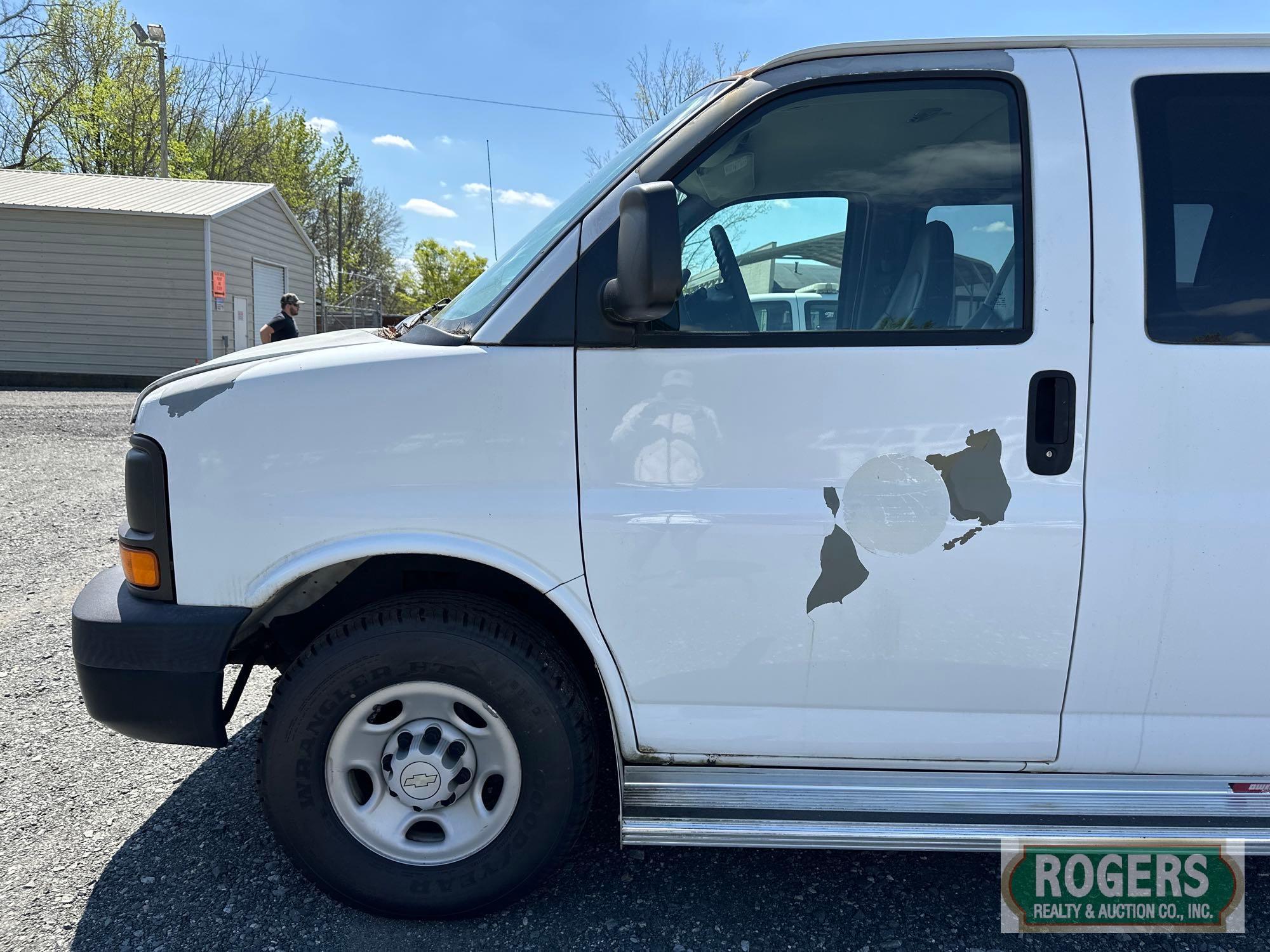 2007 CHEVROLET G-3500 (CHEV)
