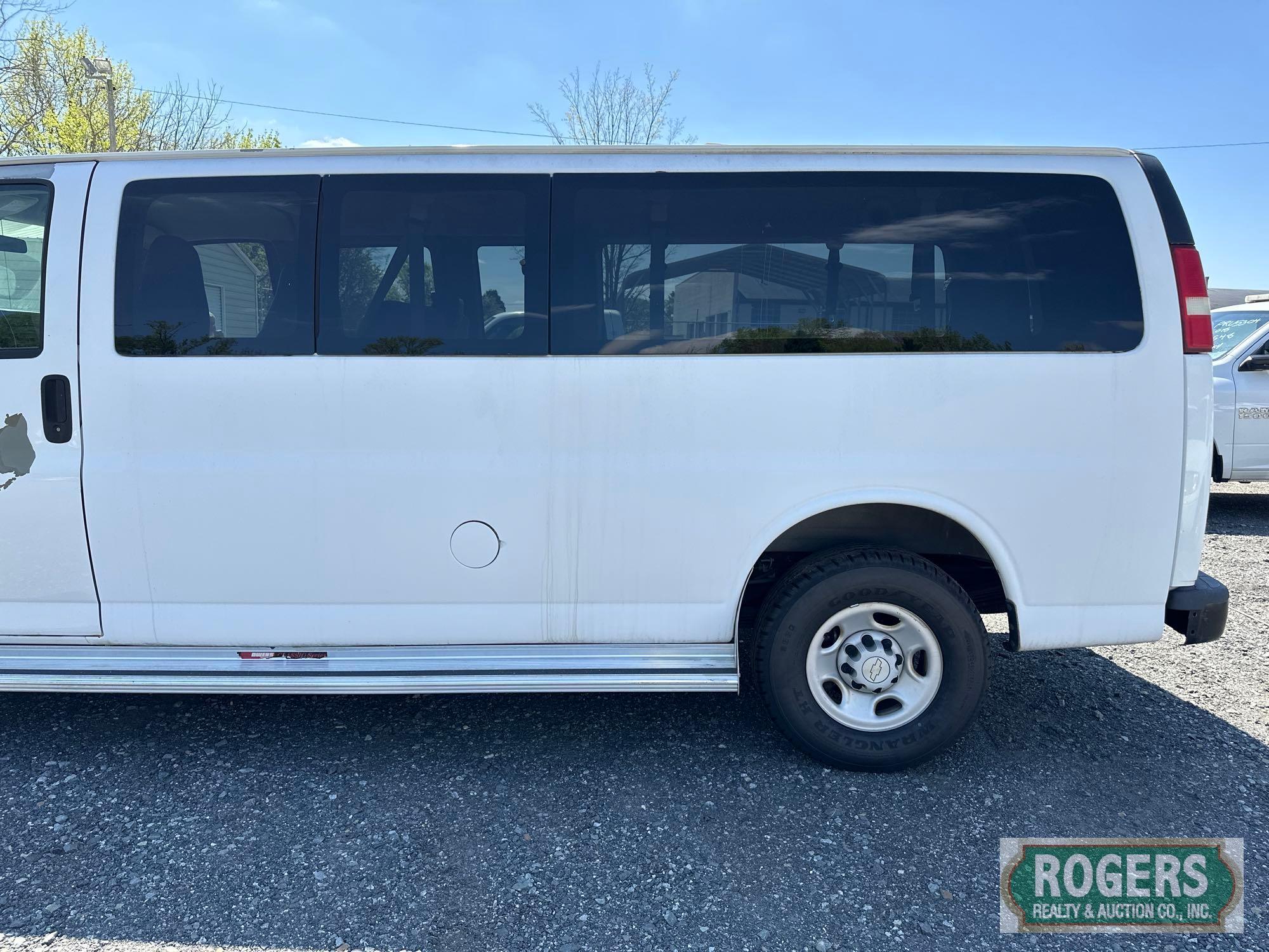 2007 CHEVROLET G-3500 (CHEV)