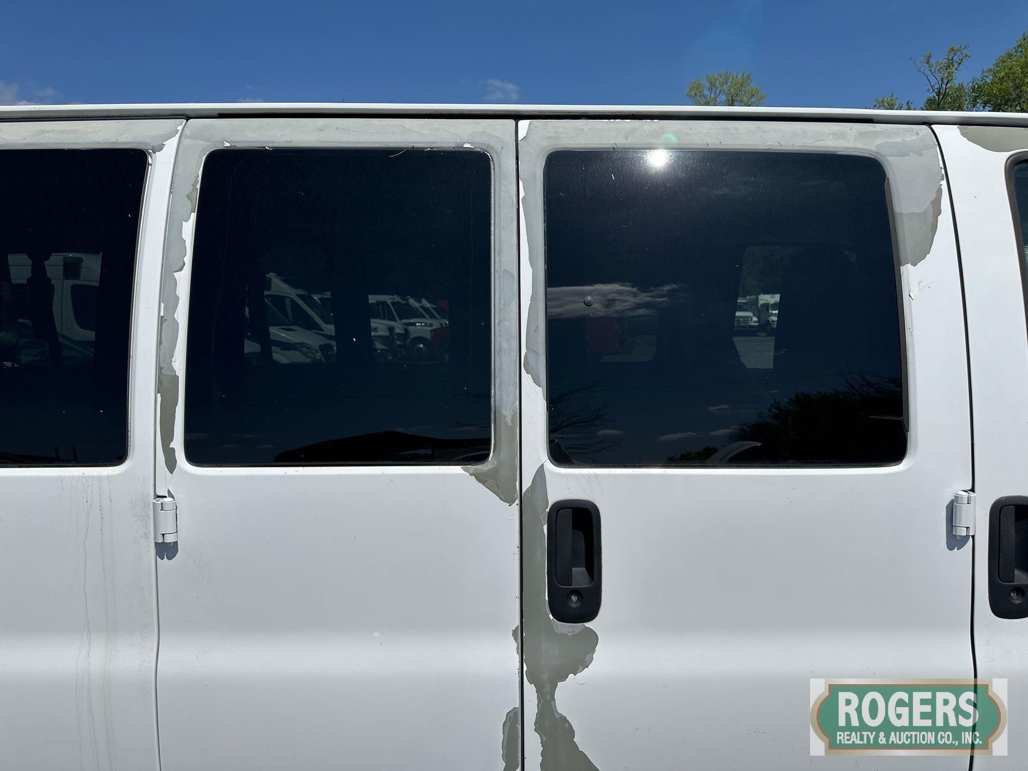 2007 CHEVROLET G-3500 (CHEV)