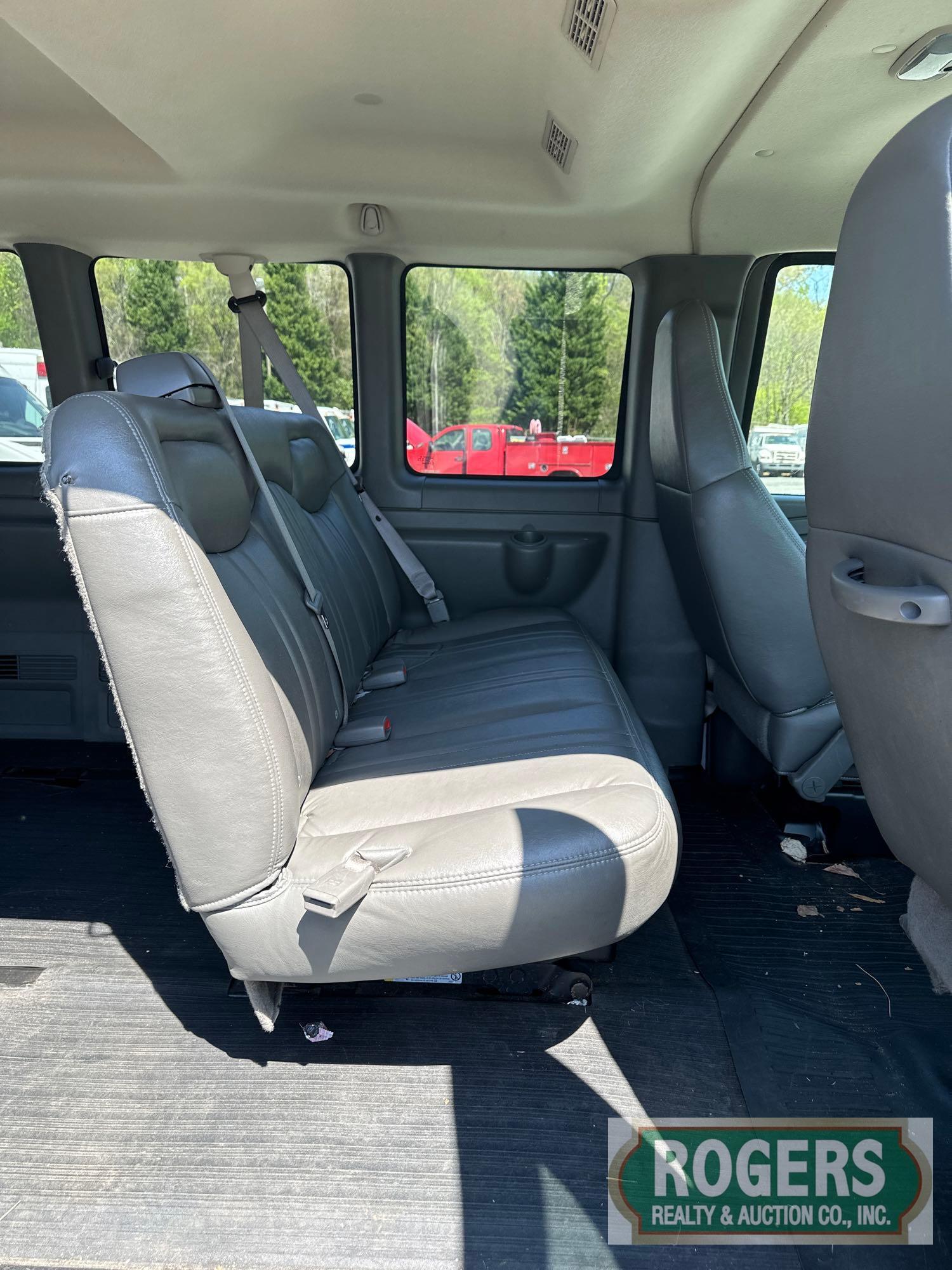 2007 CHEVROLET G-3500 (CHEV)