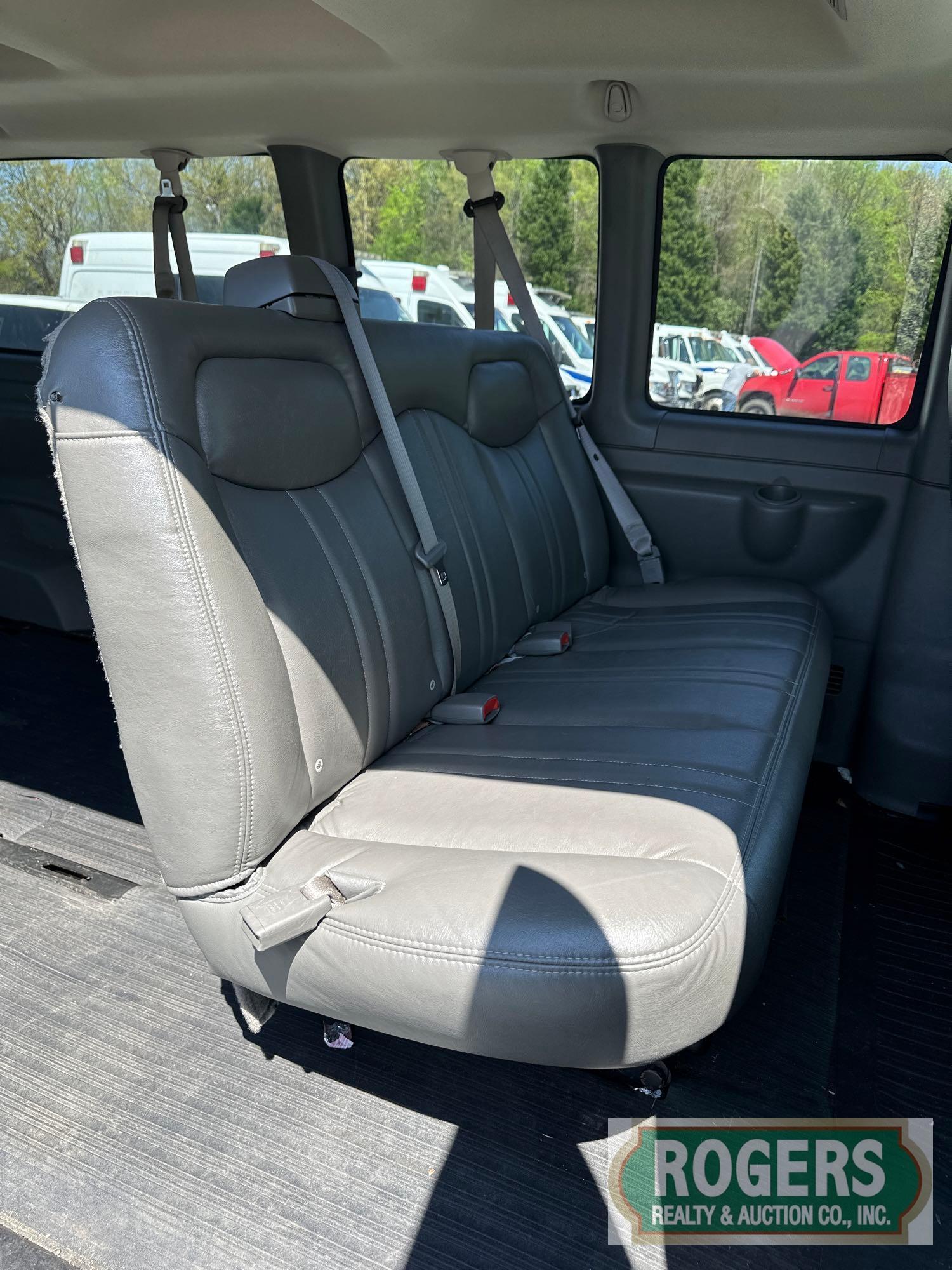 2007 CHEVROLET G-3500 (CHEV)