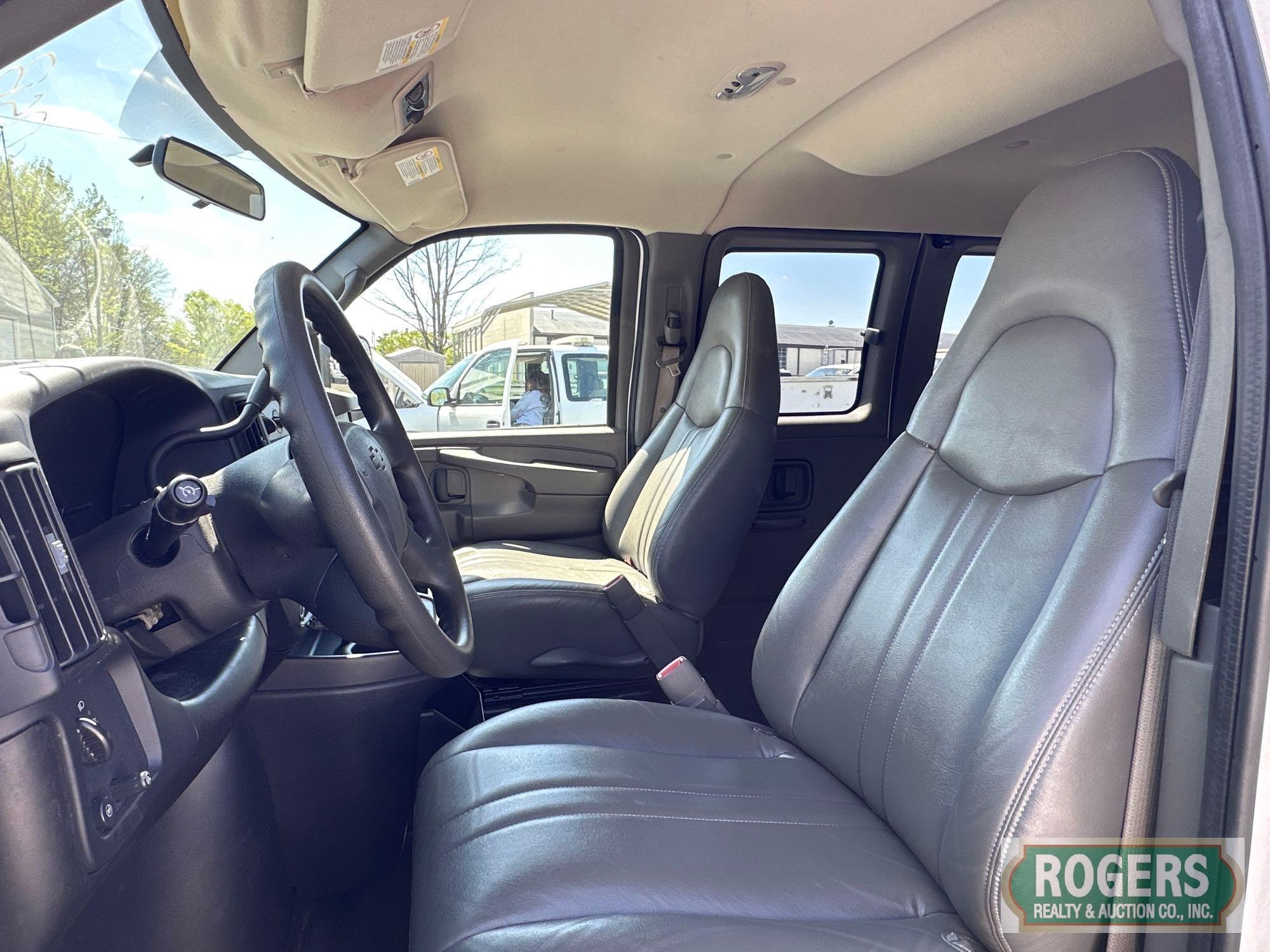 2007 CHEVROLET G-3500 (CHEV)