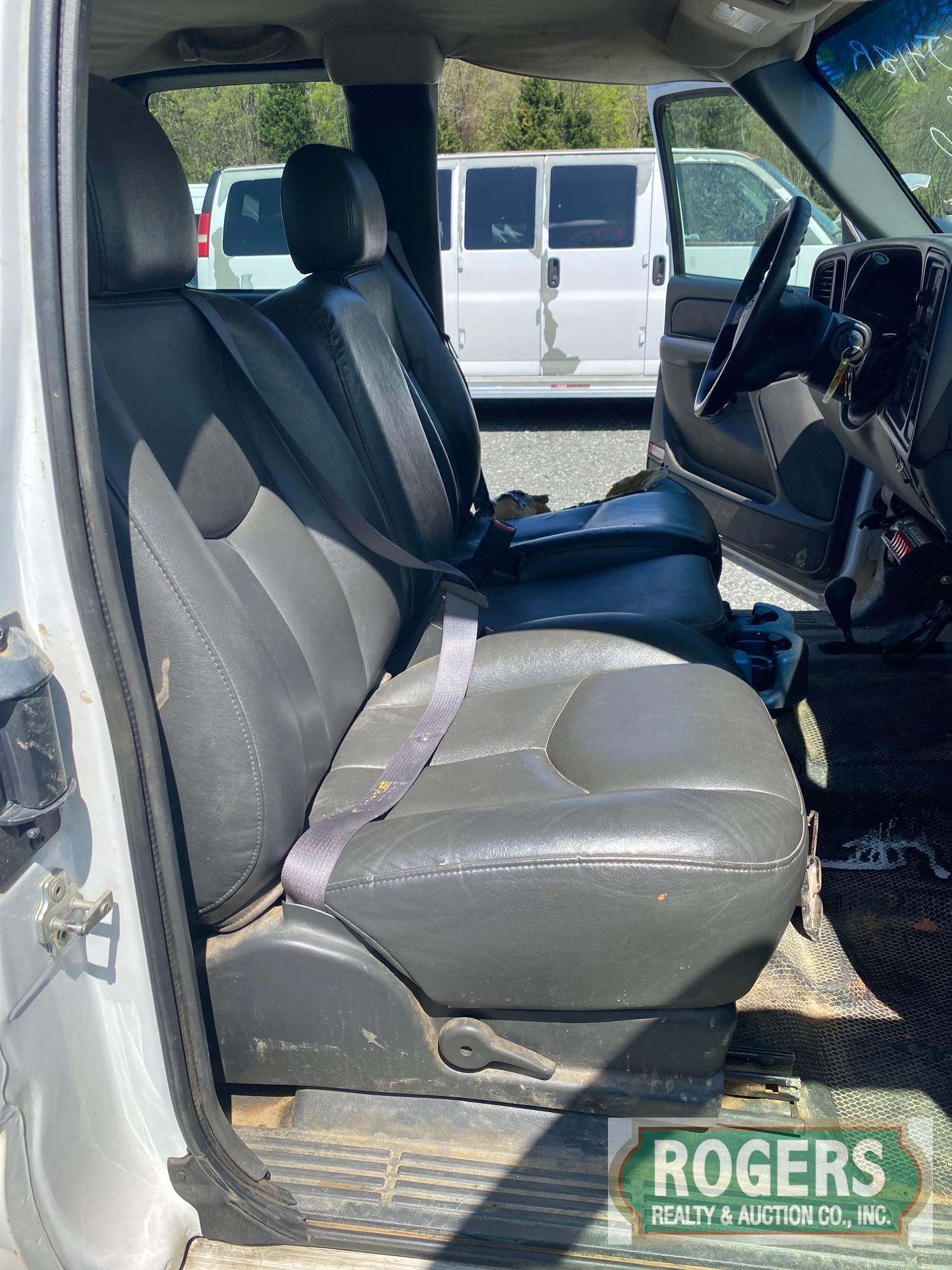 2006 CHEVROLET K-2500 EXT