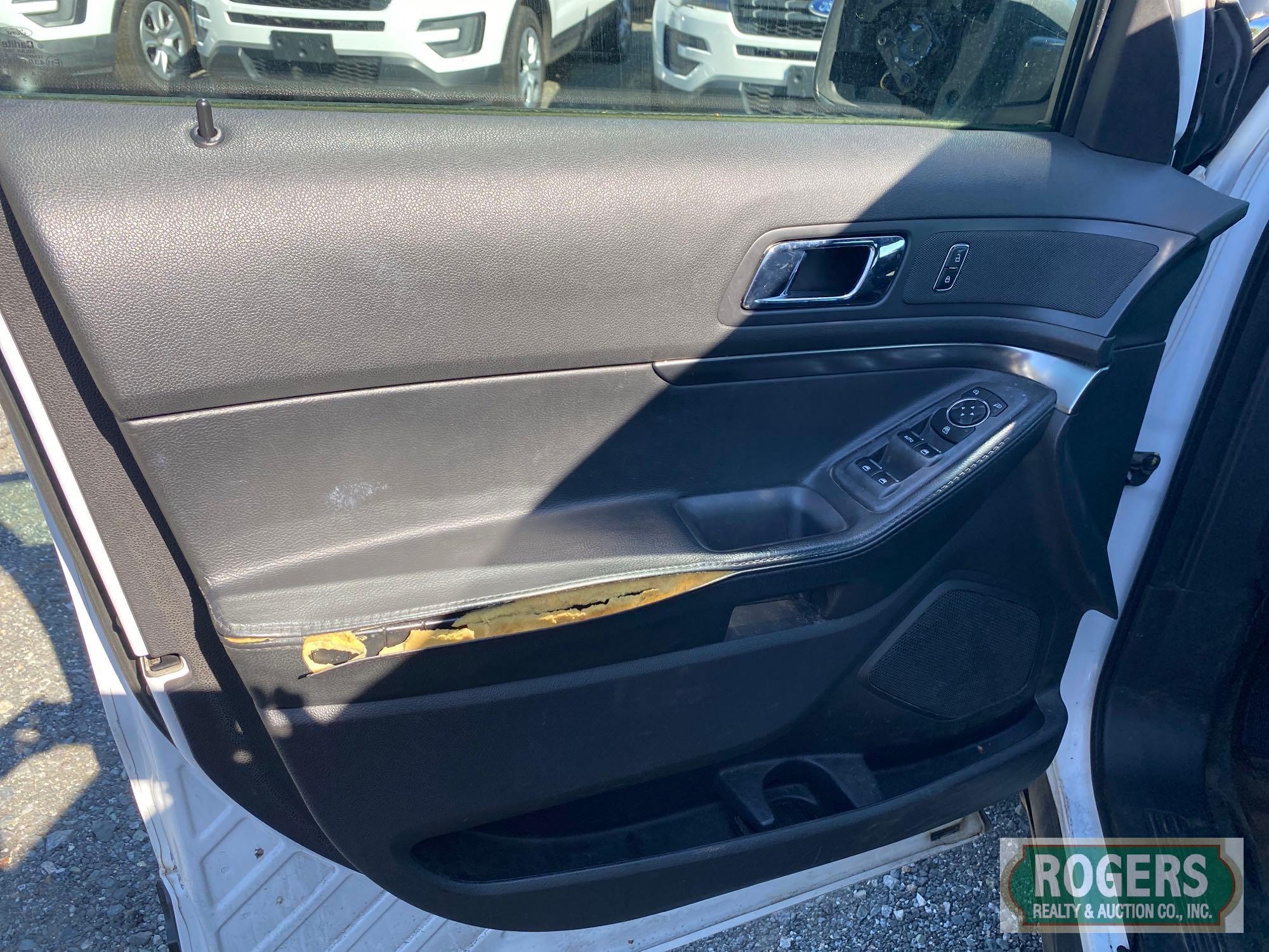 2015 FORD EXPLORER INTR