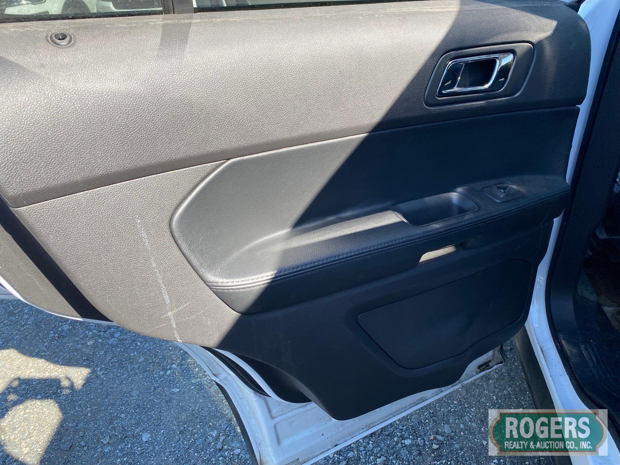 2015 FORD EXPLORER INTR
