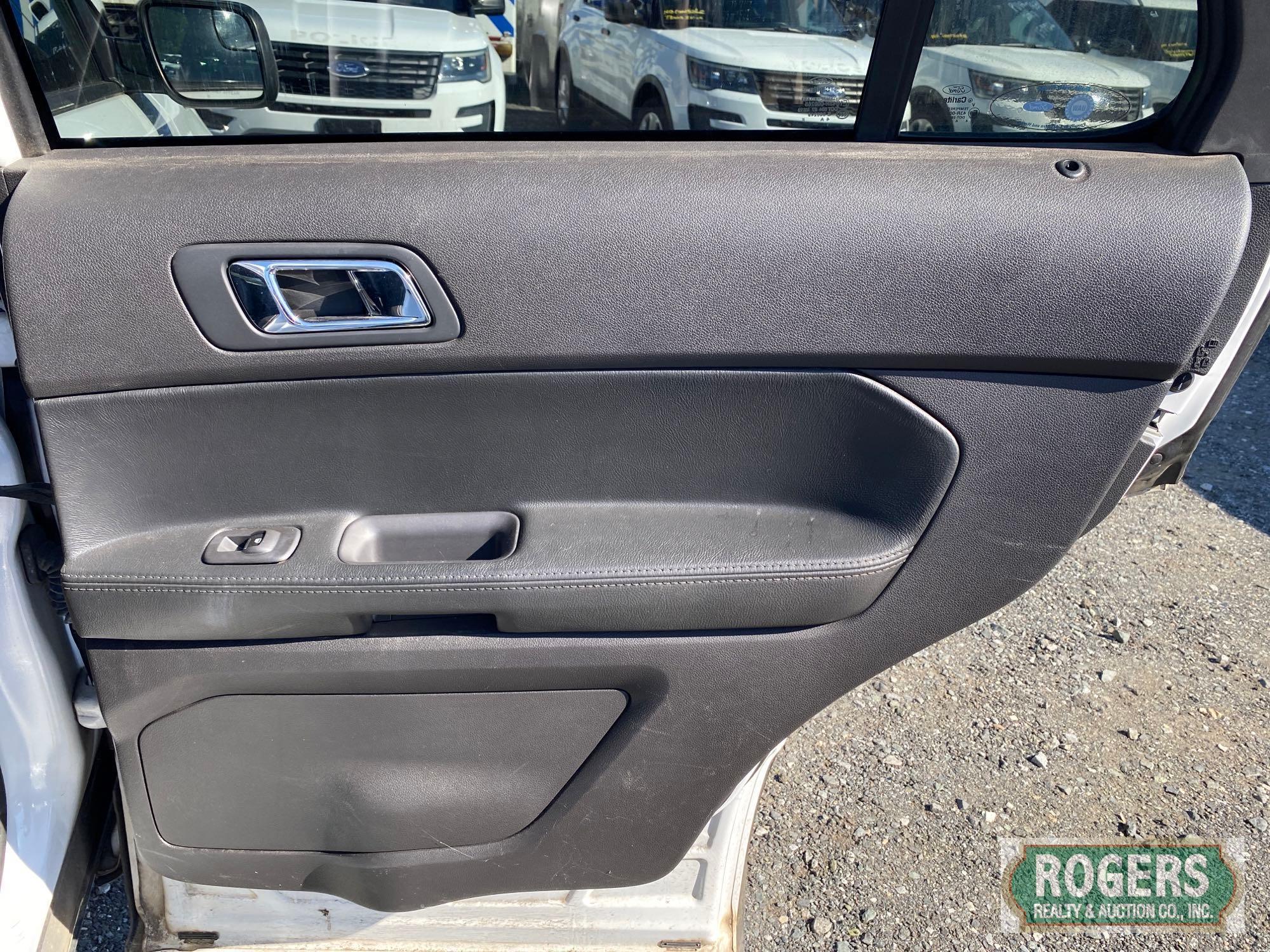 2015 FORD EXPLORER INTR