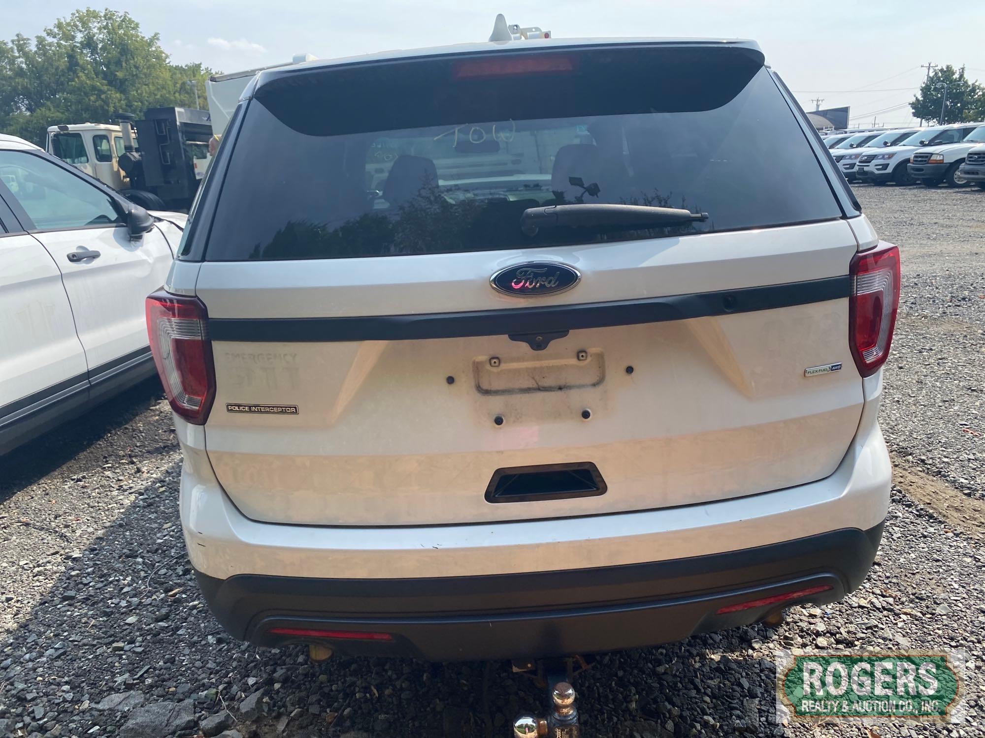 2017 FORD EXPLORER INTR