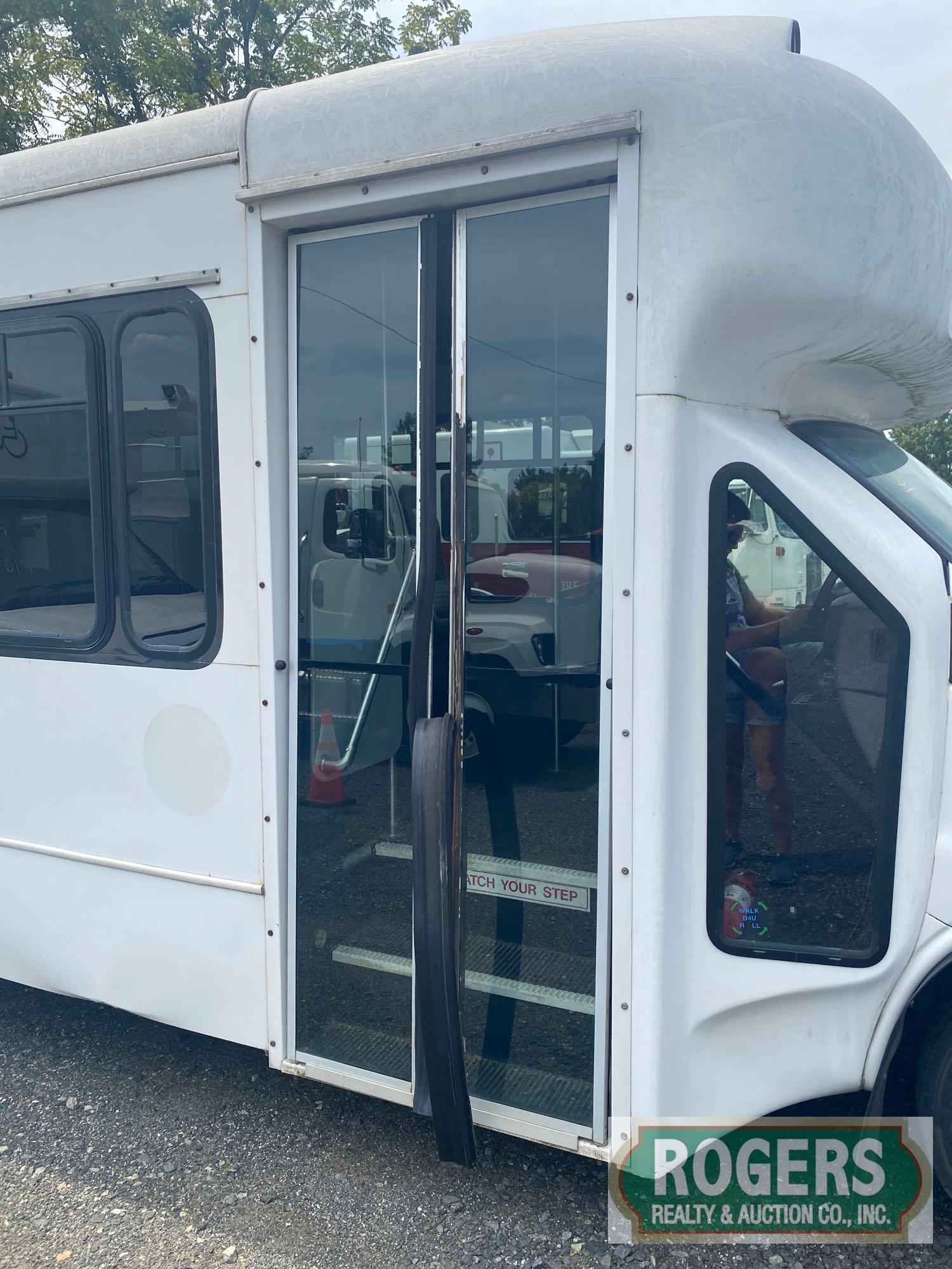 2007 CHEVROLET G-3500 (CHEV)
