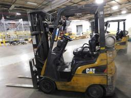 Caterpillar 2700 lb. LP Forklift Model C3500-LP, S/N AT81F10439, Solid Tires, 3-Stage Mast, Side