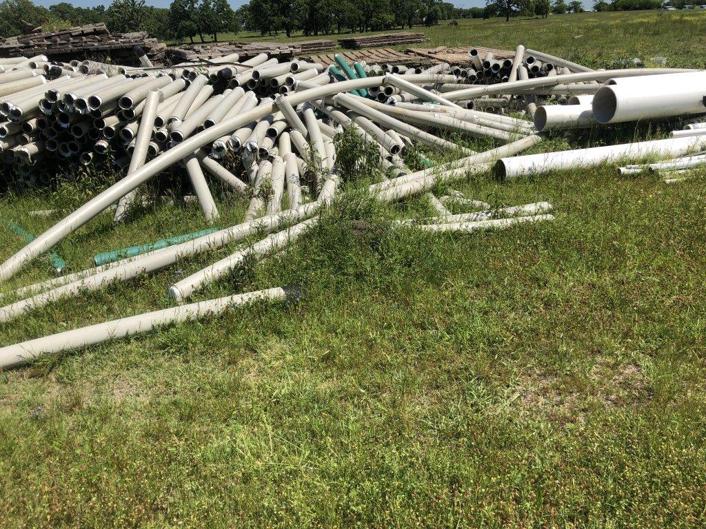 LOT: Assorted Surplus Material - Steel Pipe , Vaves, Piclamps, catwalks, Pi
