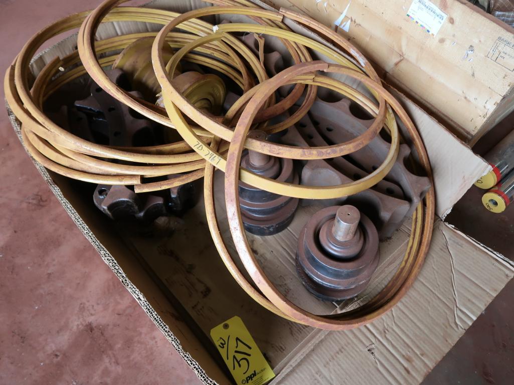 LOT: Assorted Caterpillar Parts including Rollers, Pumps, Brake Caliper, Cylinders & Pins in (3)