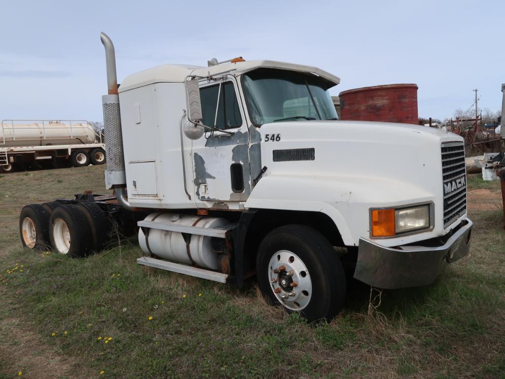 1993 Mack Model CH613, Sleeper Tractor, 12.0L LG Diesel, 10-Speed Trans,VIN: 1M1AA13Y8PW025745, Unit