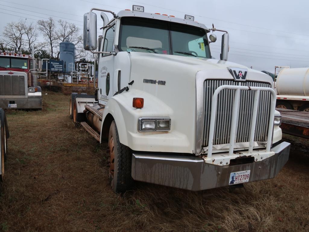 2007 Western Star Model 4900SA, Tandem Axle Tractor, 12.8L LG Diesel, Pump, (AS IS - NOT IN