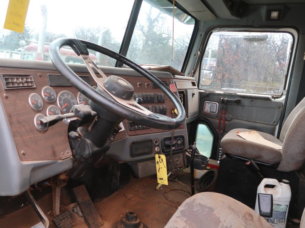 2007 Western Star Model 4900SA, Tandem Axle Tractor, 12.8L LG Diesel, Pump, (AS IS - NOT IN