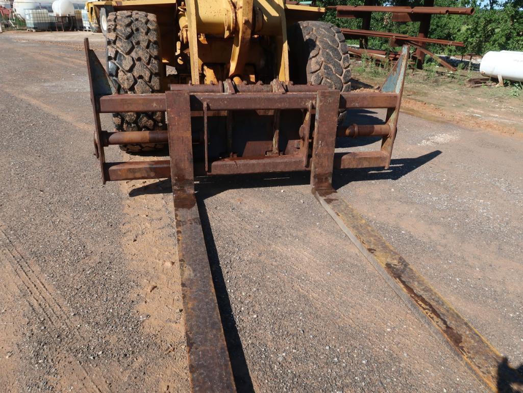 2006 Caterpillar Wheel Loader Model 938G, S/N CAT0938GHRTB02138, 8 ft. Forks, Quick Change, 8450