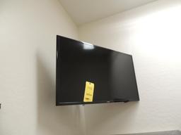 Samsung 40 in. Flat Screen Smart TV Mdl. UN40J520D, LOCATION: 2435 S. 6th Ave., Phoenix, AZ 85003