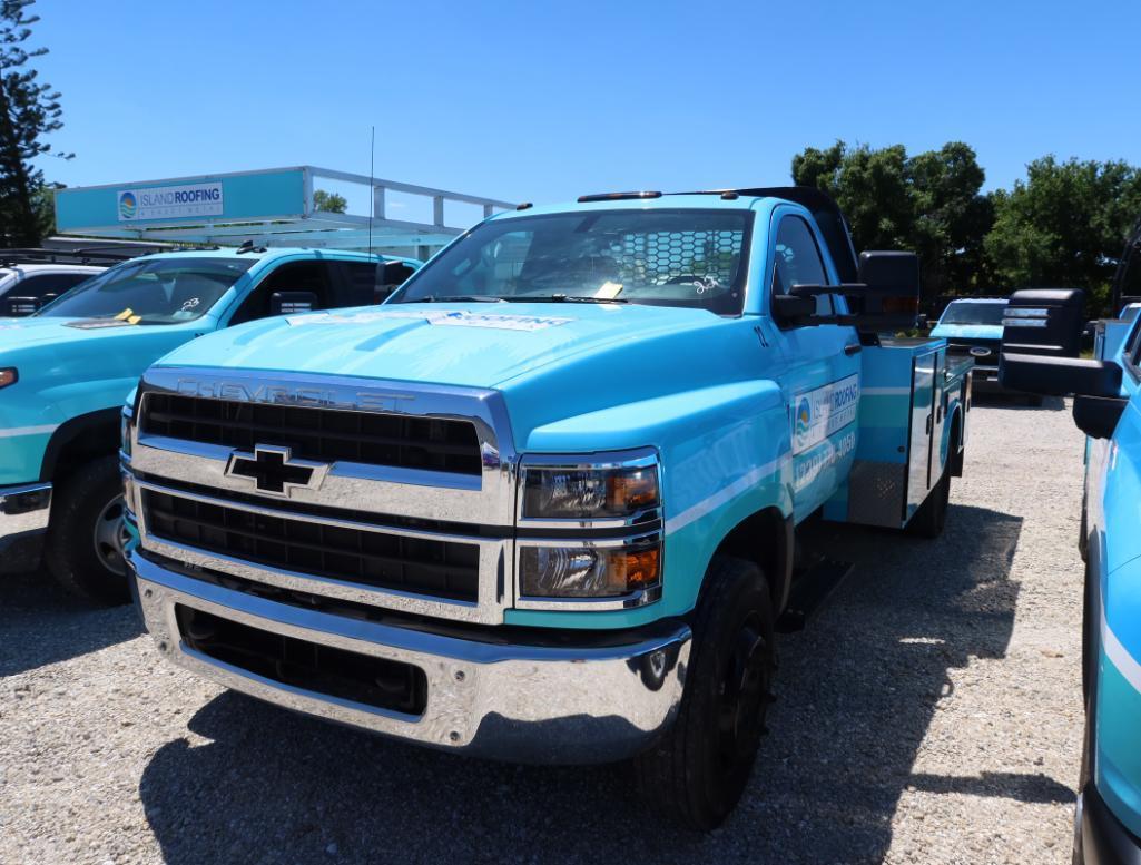 2020 Chevy Silverado 2WD 6.6L C4500 Turbo Diesel V8 Dual Wheel w/Utility Bed, Diesel, License# AT2