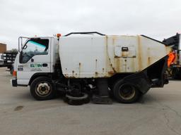2005 GMC W-5500 Sweeper Truck, VIN J8DE5B16257901874, Automatic Transmission, Isuzu 4HKITC Turbo