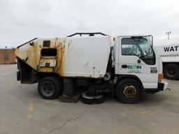 2005 GMC W-5500 Sweeper Truck, VIN J8DE5B16257901874, Automatic Transmission, Isuzu 4HKITC Turbo