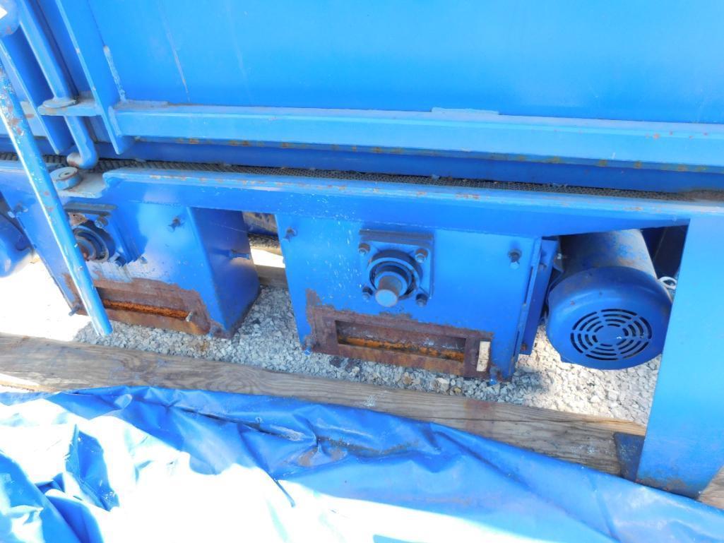 LOT: Viking Small Tank Blast Cabinet w/Powered Rollers & Collector (OUTSIDE - AS IS) (LOCATED