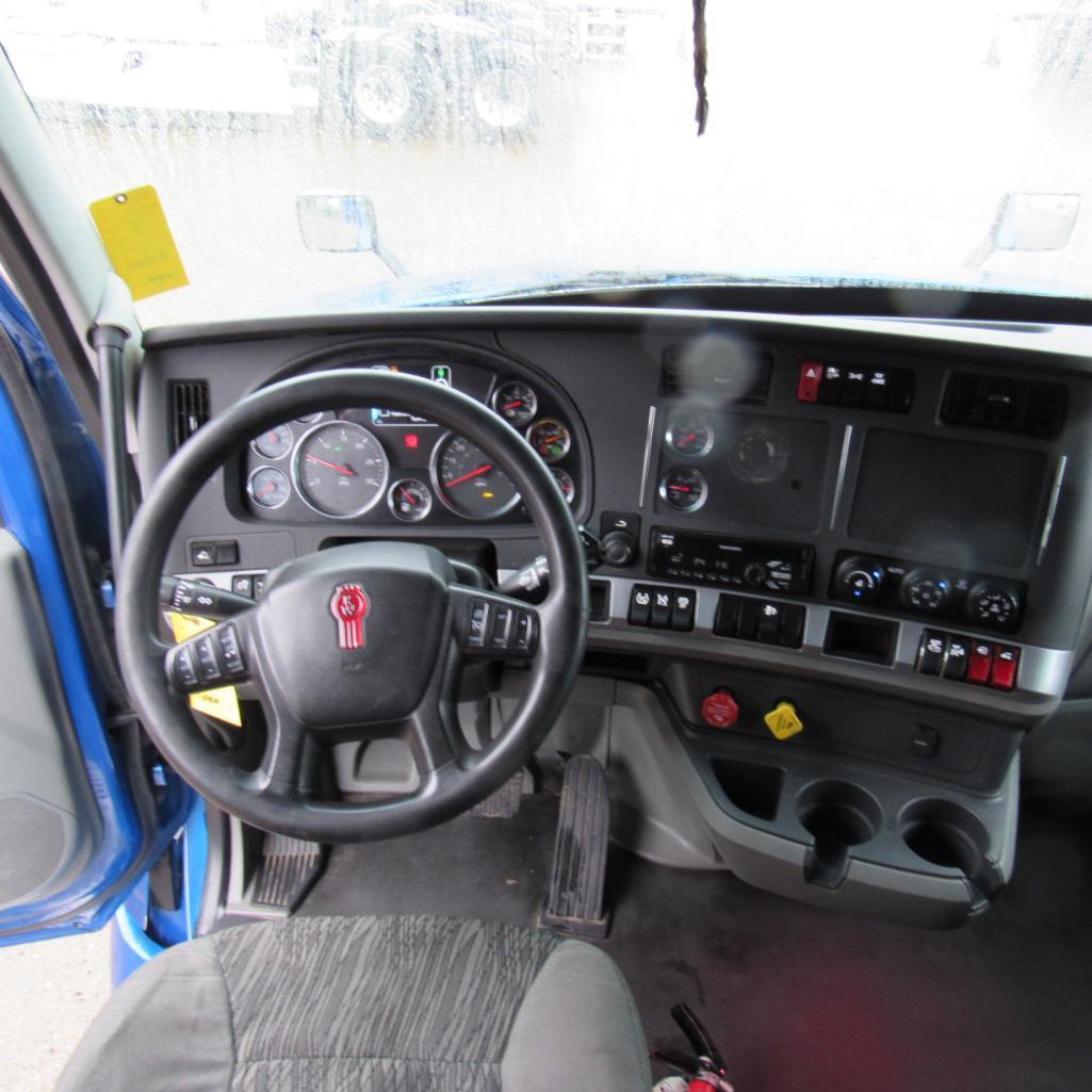 2020 Kenworth T680 Sleeper Truck, VIN 1XKYD49X7LJ221452, Automatic Transmission, Cummins X15 Turbo