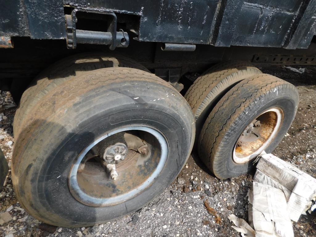 30' Scrap Gondola Trailer (NO TITLE) (LOCATED AT: 1255 Gifford Rd., Elgin, IL 60120)