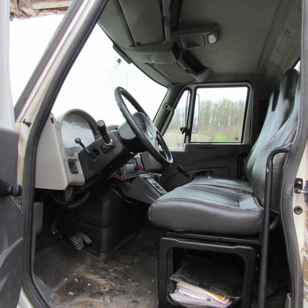 Altec DM47TR Rear Mounted Digger Derrick, S/N 0910DV4752, 12,000 Lb. Winch, 18" Auger (2010),