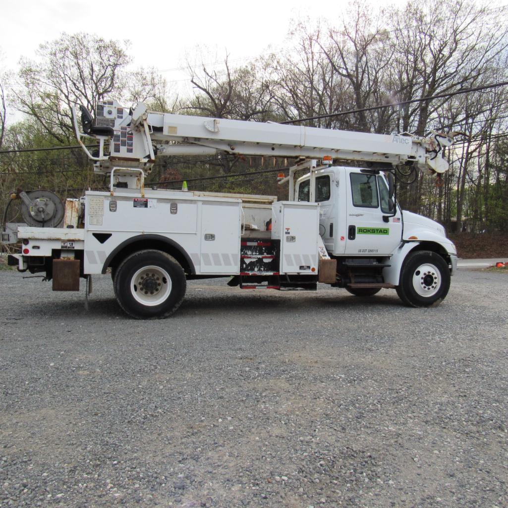 Altec DM47BTR Rear Mounted Digger Derrick, S/N 1013EB0917, 15,000 Lb. Winch, 18" Auger (2010),