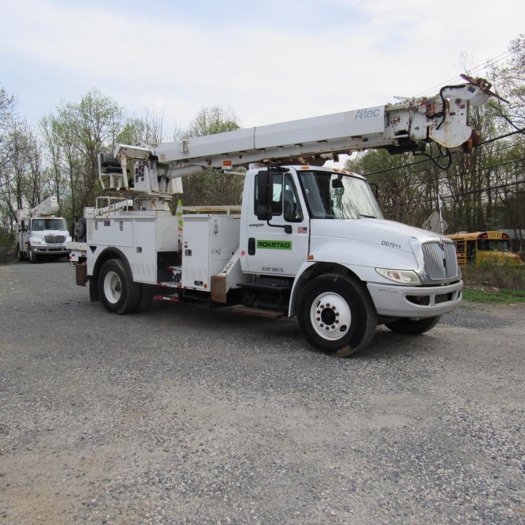 Altec DM47BTR Rear Mounted Digger Derrick, S/N 1013EB0917, 15,000 Lb. Winch, 18" Auger (2010),