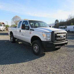 Ford F250 XL Super Duty Extended Cab 4 x 4 Truck, VIN: 1FT7X2B64FEA23509, 6.2 L V8 Gas, Automatic