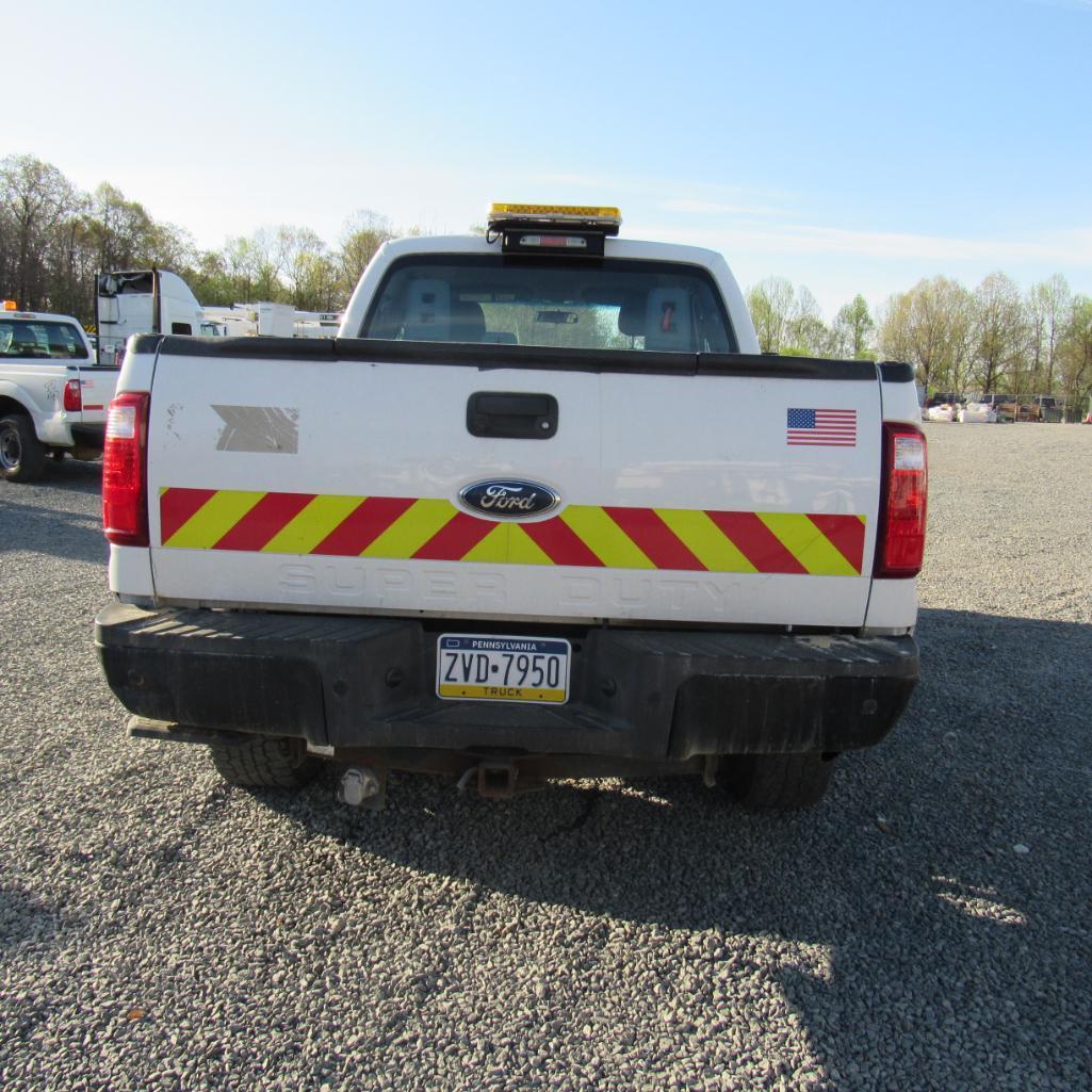 Ford F250 XL Super Duty Extended Cab 4 x 4 Truck, VIN: 1FT7X2B64FEA23509, 6.2 L V8 Gas, Automatic