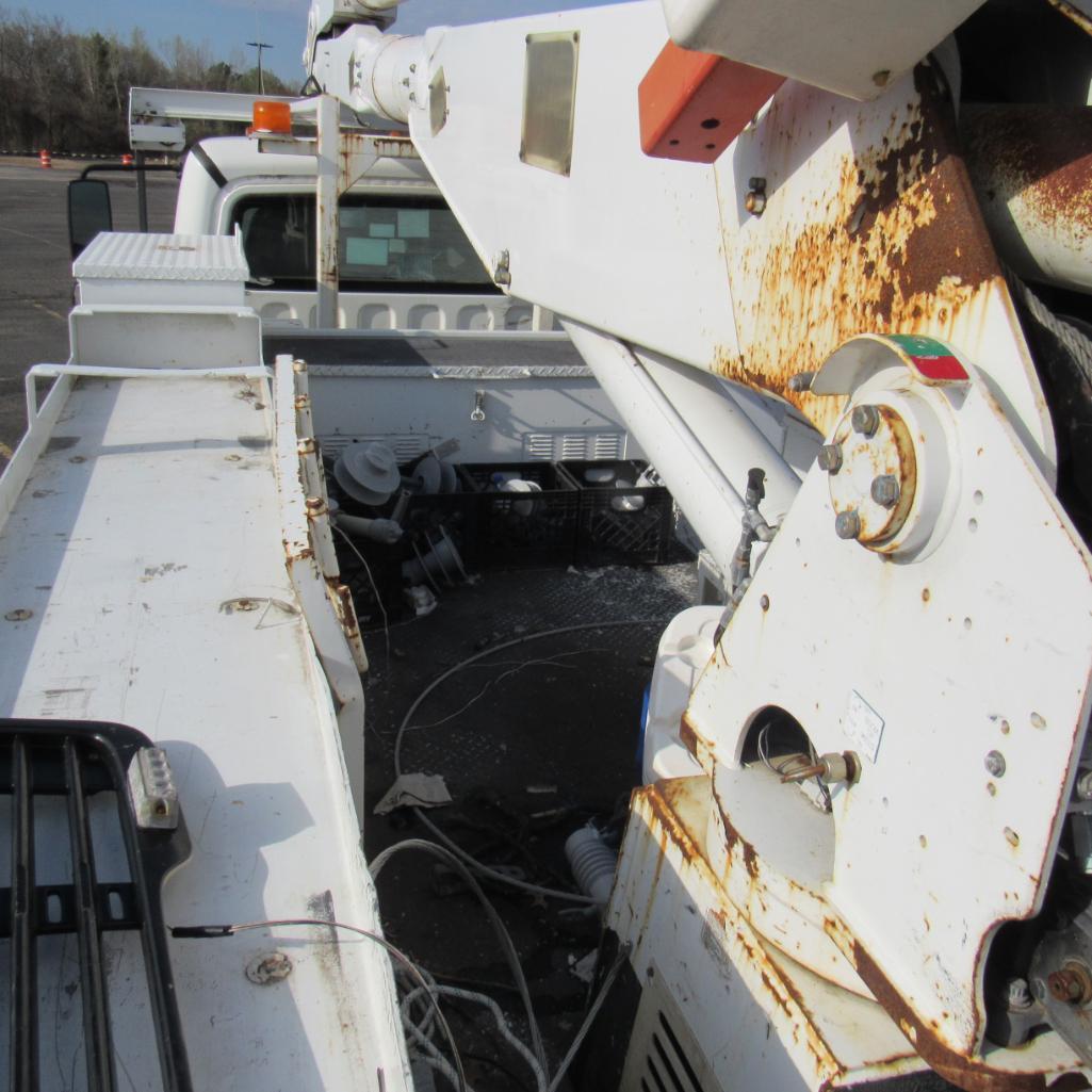Altec AA755, 55' Rear Mounted 2-Man Bucket Aerial Boom, S/N 0413BZ7249, Front & Rear A-Frame