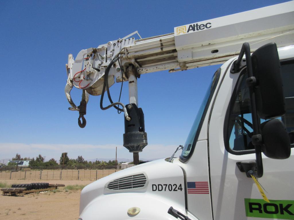 Altec Model DM47BTR Digger Derrick with Auger Attachment, S/N 0514FB1218 (2015) Mounted on