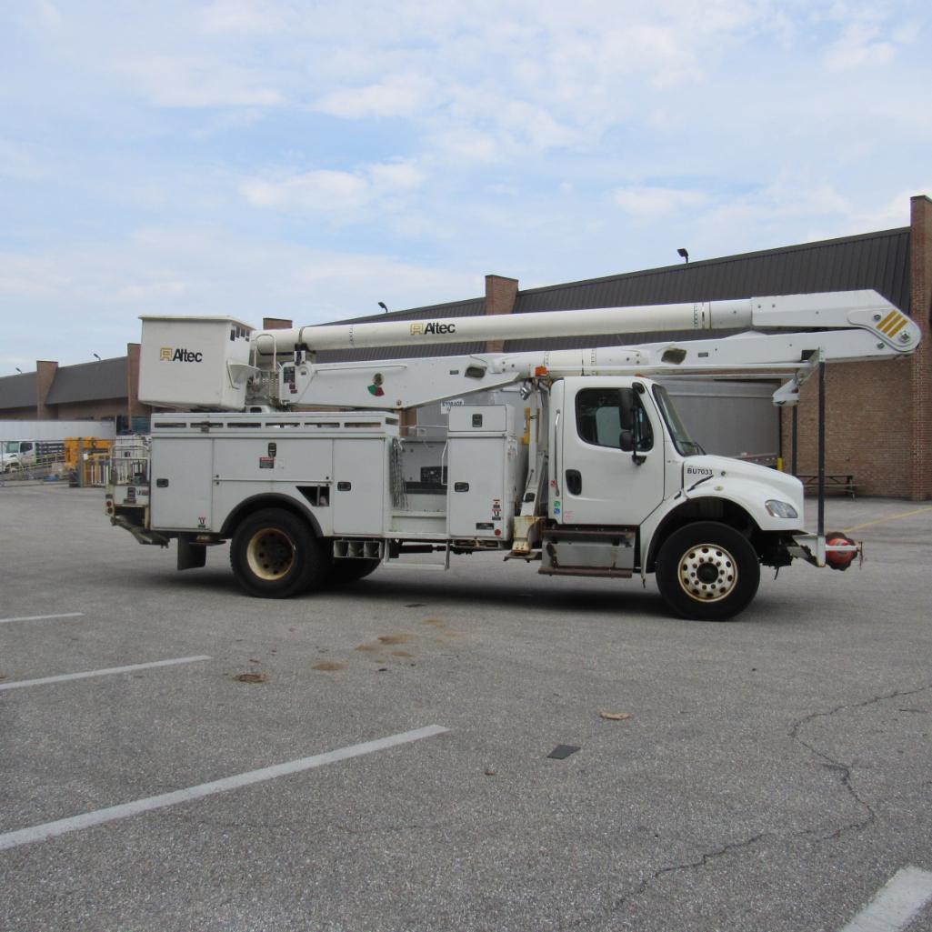 Altec AA755, 55' Rear Mounted 2-Man Bucket Aerial Boom, S/N 0413BZ7264, Front & Rear A-Frame
