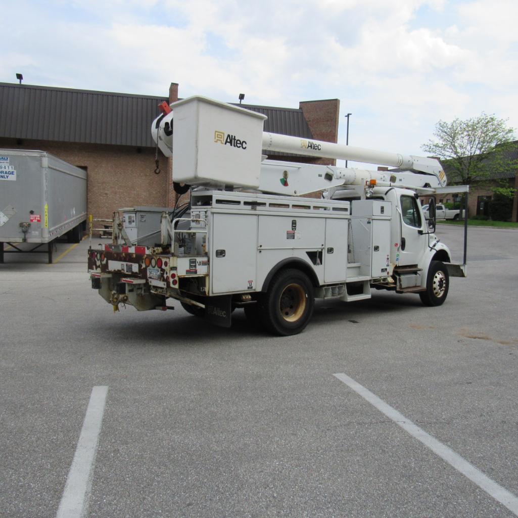 Altec AA755, 55' Rear Mounted 2-Man Bucket Aerial Boom, S/N 0413BZ7264, Front & Rear A-Frame