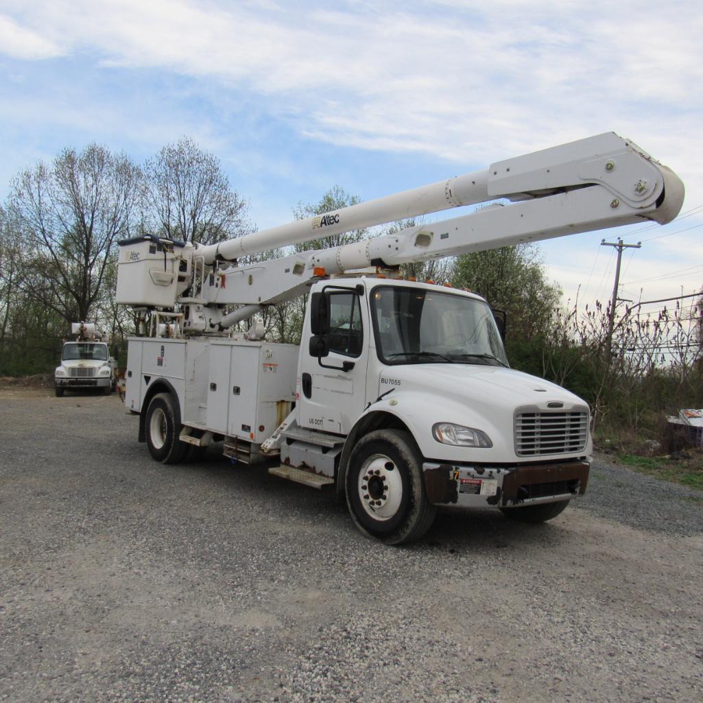 Altec AA755, 55' Rear Mounted 2-Man Bucket Aerial Boom, S/N 0113BZ7185, Front & Rear A-Frame