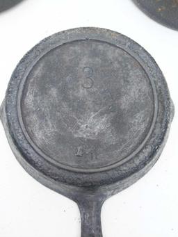 3 Wagner Ware 3's & 1 Unmarked 3 L Cast Iron Skillets