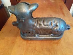 Griswold Lamb Cast Iron Mold