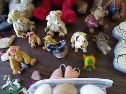 Bears, Magnets & More Lot