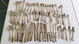 Miscellaneous silver plate and other flatware lot
