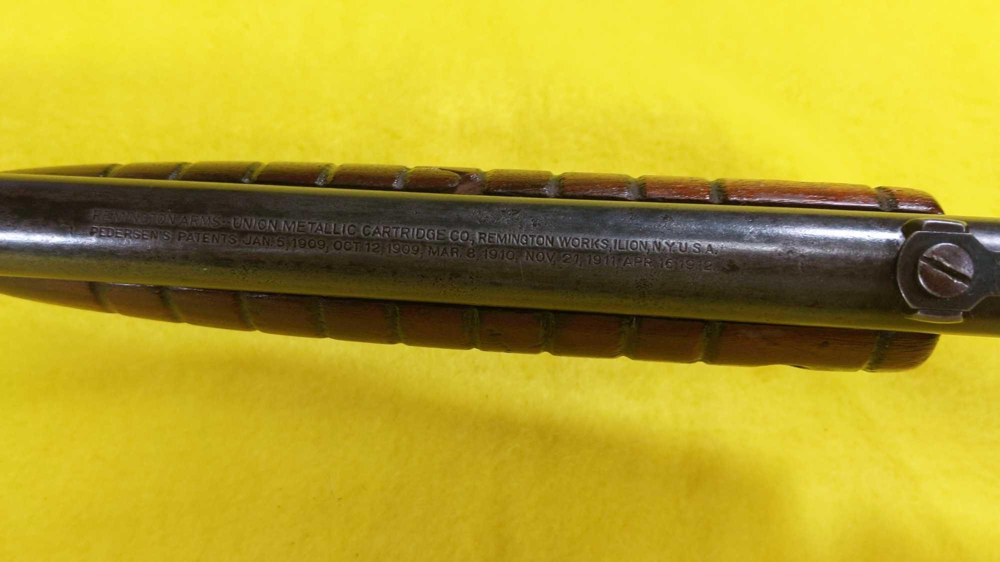 Remington 22 cal Pump S,L,LR Rifle SN 260200 (inoperable)
