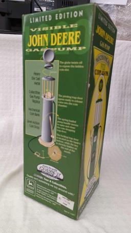 John Deere mechanical coin bank gas pump 1920 - Gearbox
