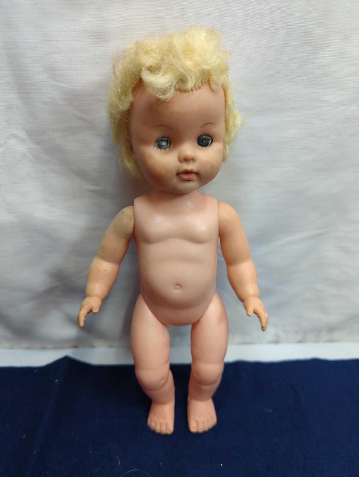 VINTAGE BABY DOLL KAY SAM 4065 10"